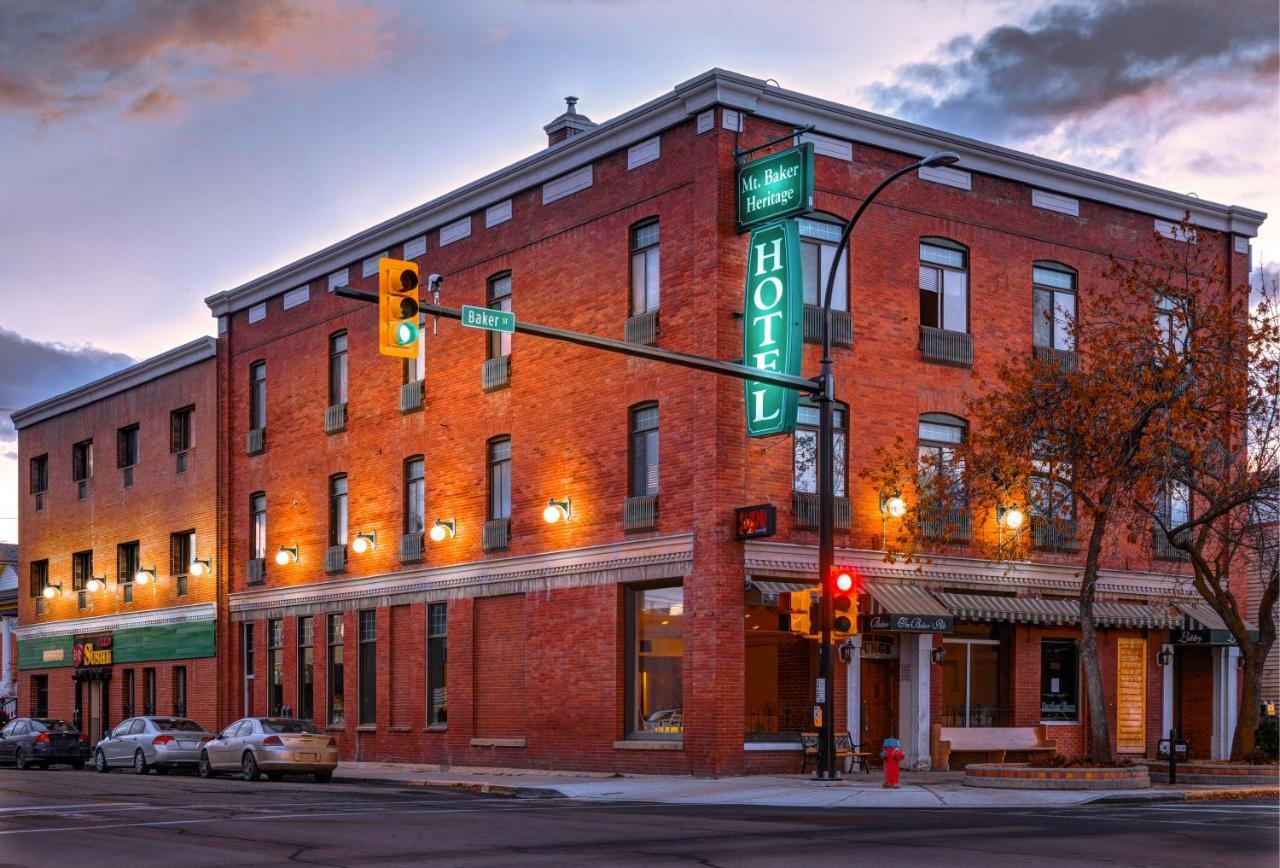 The Baker Hotel Cranbrook Esterno foto